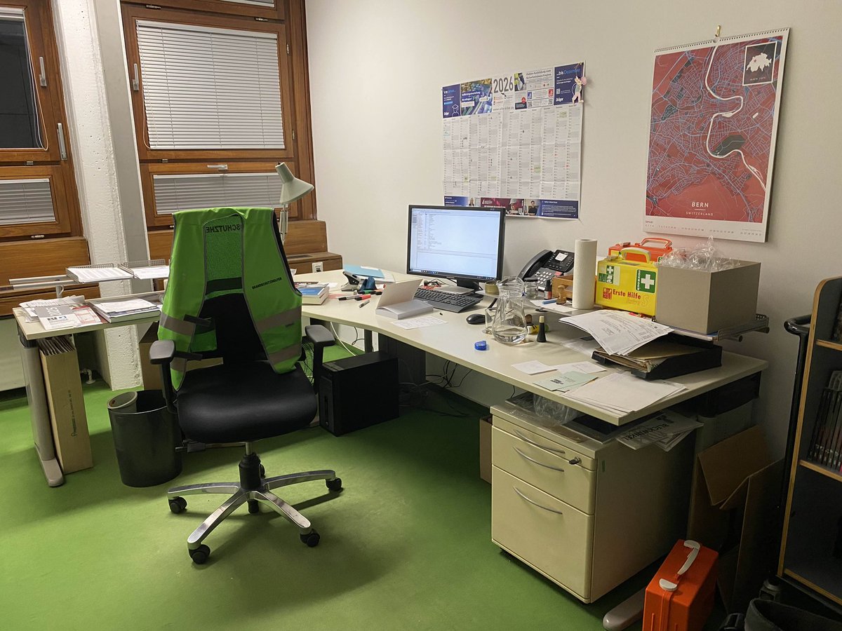 Flip (Ost-Experte) tweet media