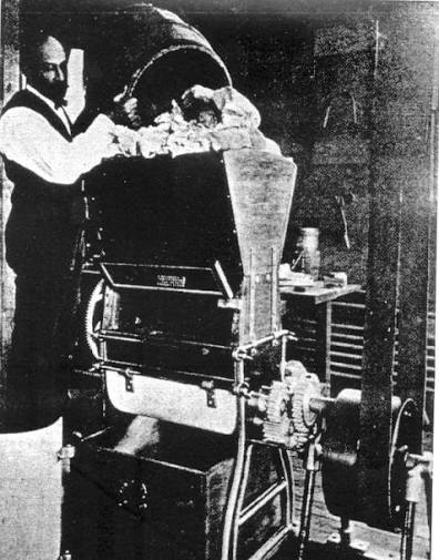 Today’s Black American inventor is Joseph H. Lee. Lee invented a bread-kneading machine that mechanically mixed and kneaded dough, reducing the heavy manual labor bakers once had to do by hand.
He also invented a bread-crumbing machine that took stale bread and crushed it into