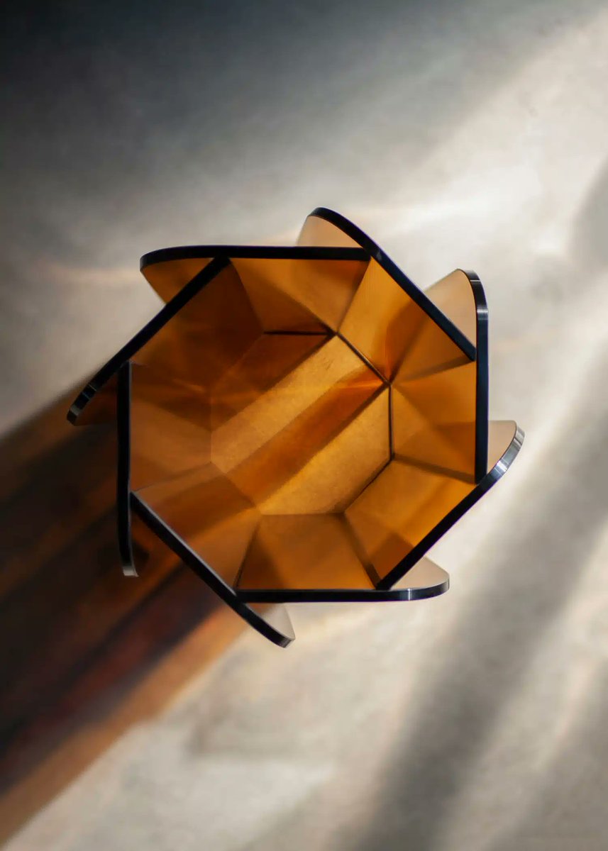 espritdesign's tweet image. Quand le verre se met à tournoyer : Danse, la table basse signée Vuun

blog-espritdesign.com/mobilier/table…

#design #glass #espritdesign