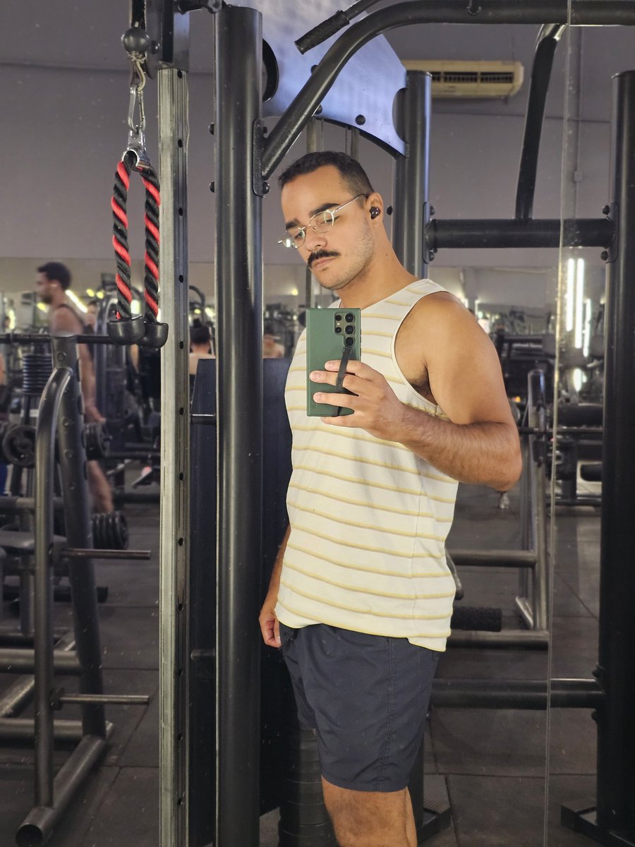 jean /jimjeans\ tweet media