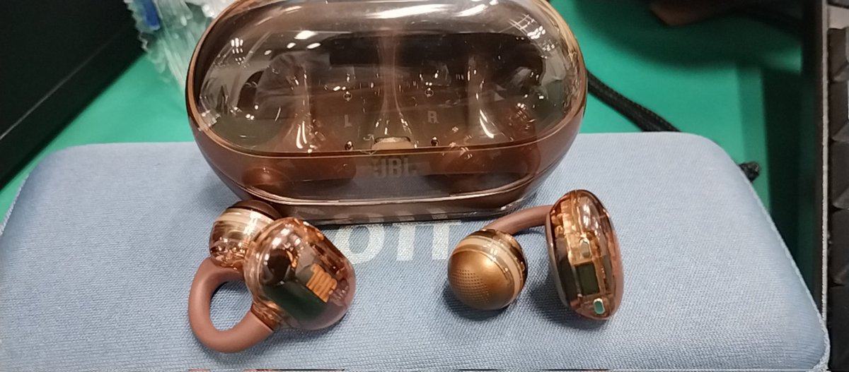 ♏新聞氏🎃氏聞新👻 tweet media