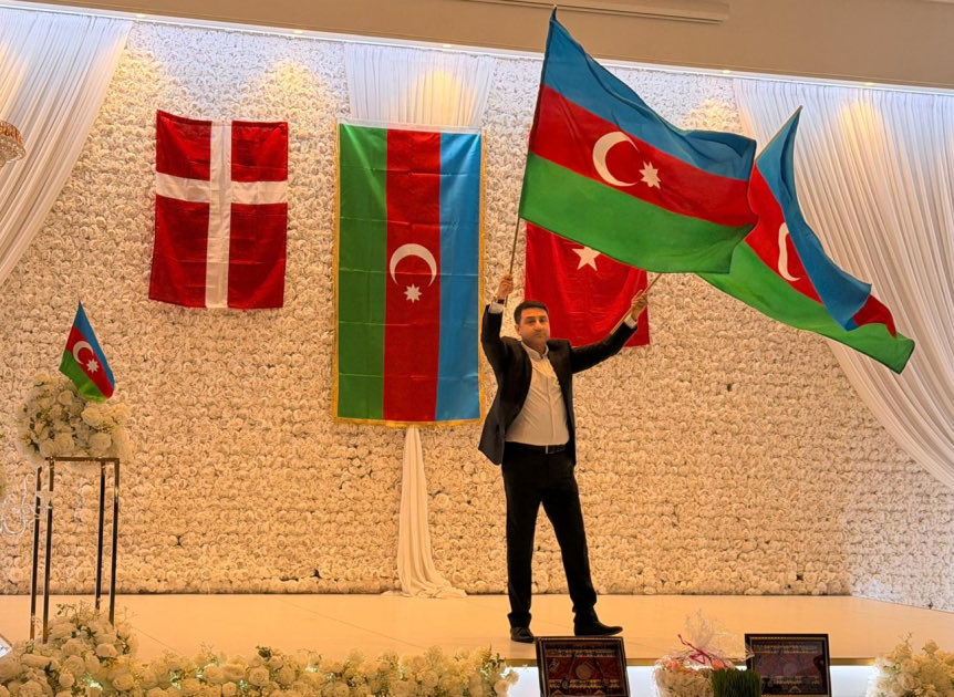 leilah_mzaeva tweet media