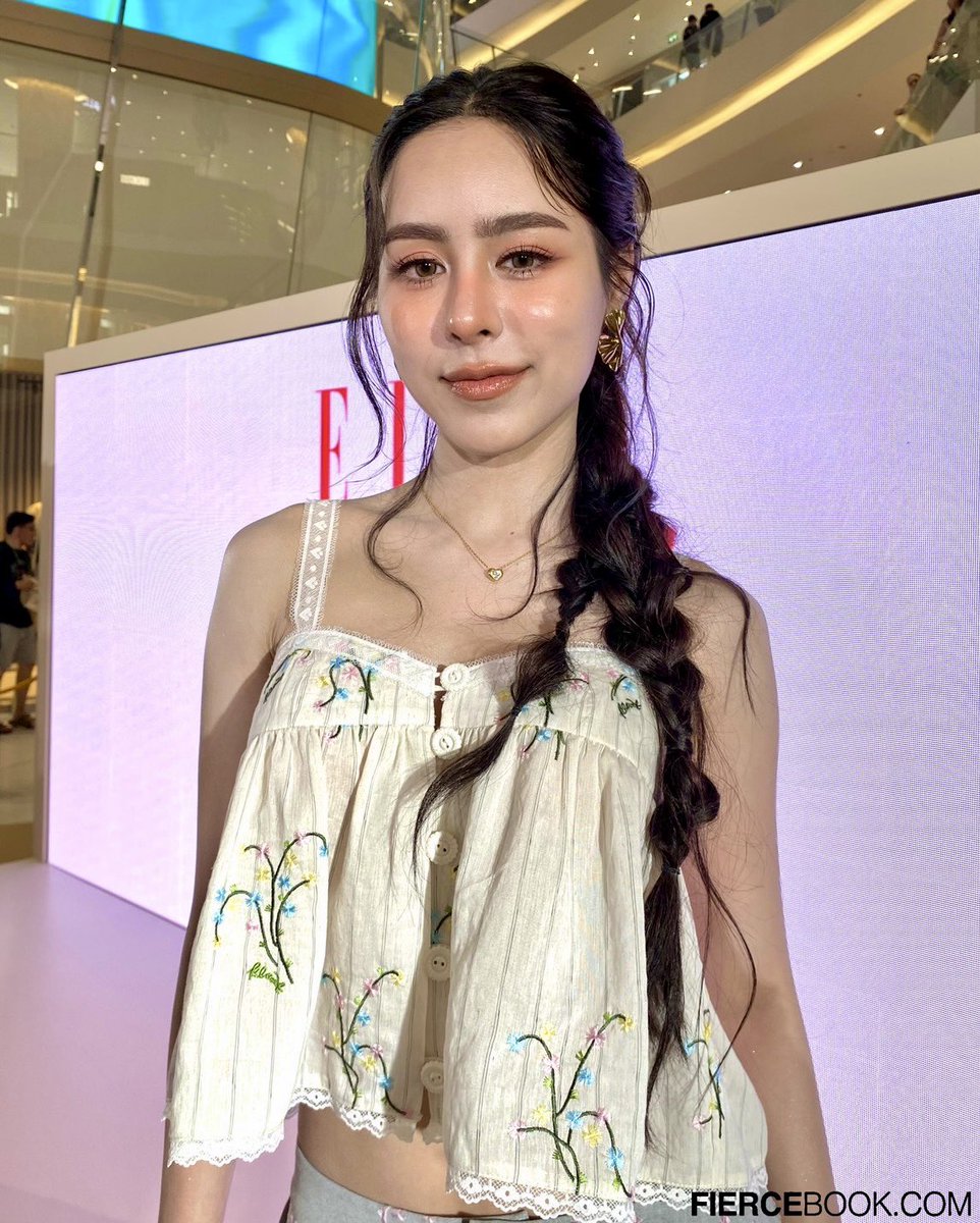 Fiercebook tweet media