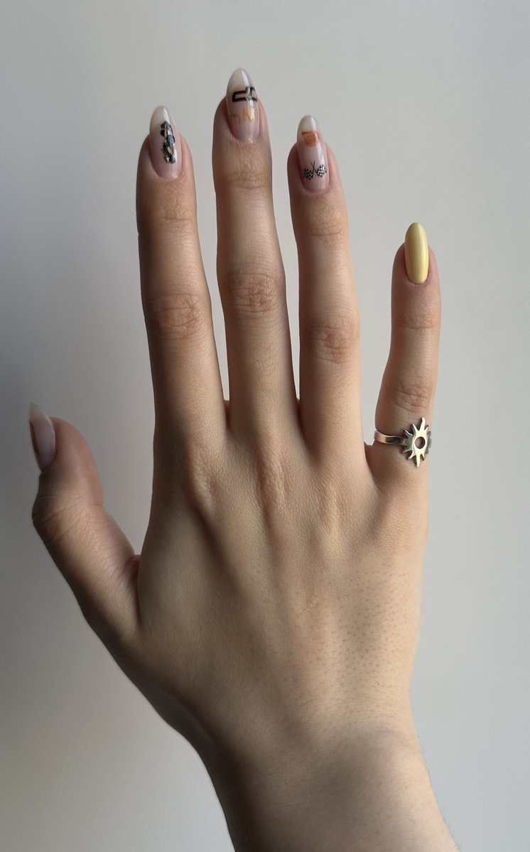 alisa ᯽ tweet media