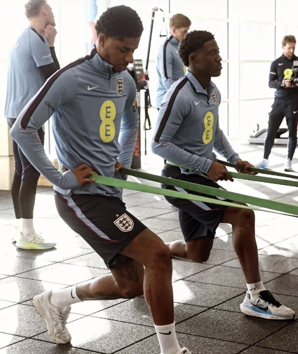 (fan) Frank 🧠🇾🇪 tweet media