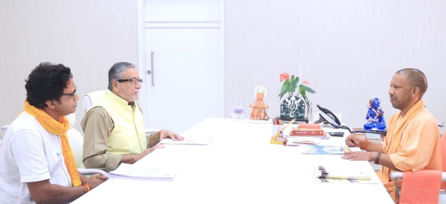 Samajwadi Party Media Cell tweet media