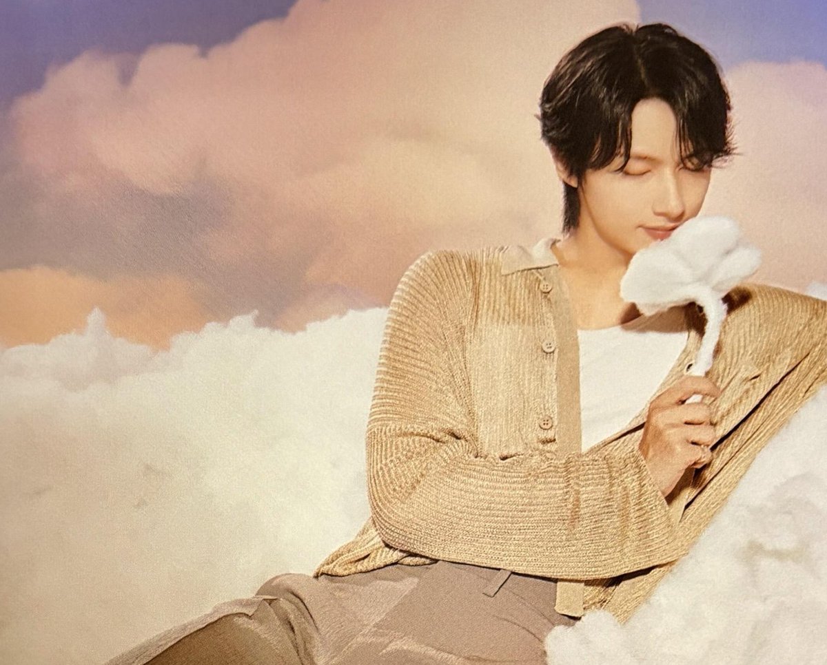 WJH LOVEBOT 😸❤️ tweet media