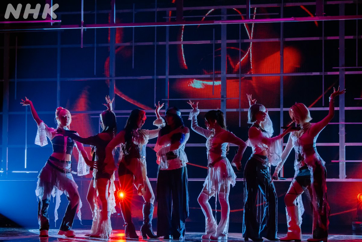 nhk_venue101's tweet image. ／
💚#Venue101EXTRA in 仙台💚
📣BS4K版は2曲追加して放送🎤
＼

📅&amp;lt;BSP4K&amp;gt; 3/27(金) 21:50~
 
💜#乃木坂46 
「#SingOut」で会場の心をひとつに💖
 
🌹#HANA 
去年の紅白でも披露した
デビュー曲 「#ROSE」を届けます✨️
 
放送をお見逃しなく📺
nhk.jp/g/ts/WX1N9WR8G…