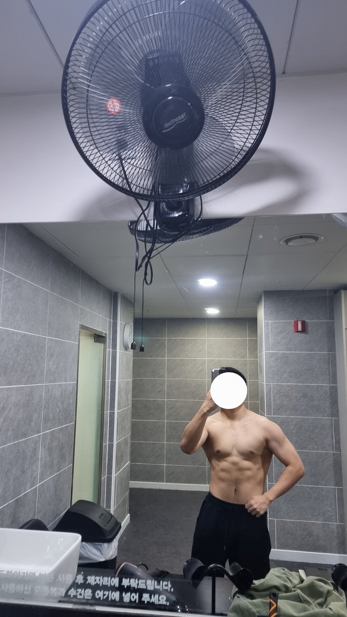 Huny1200's tweet photo. 💪💪 https://t.co/4nARbYGkYH