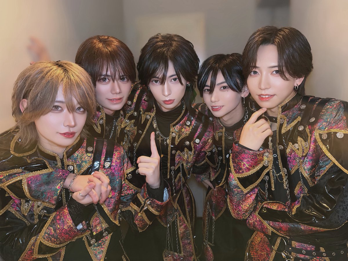 .Roach【公式】 tweet media