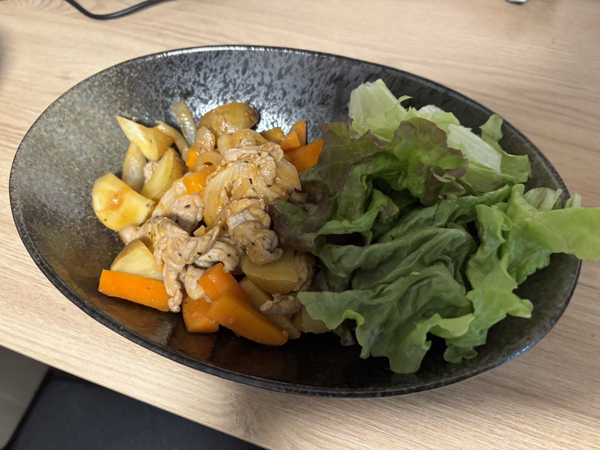 はいふと tweet media