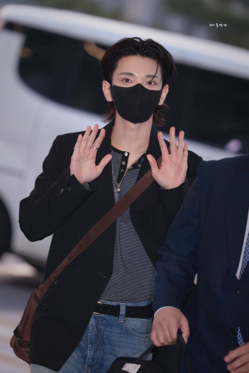 하나 둘 셋 넷 tweet media