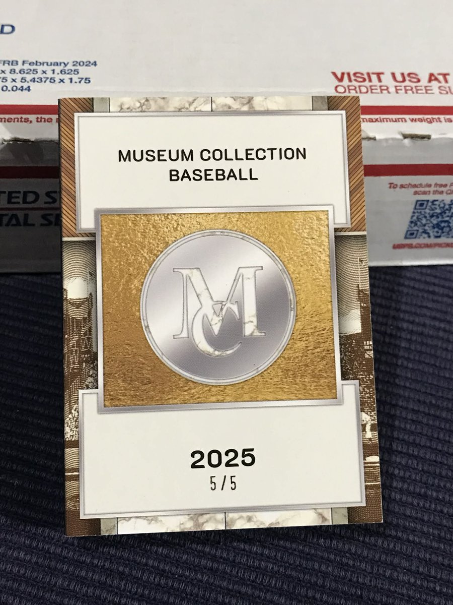 WhitticusCards's tweet image. 2025 @Topps Museum ⚾️ 5/5 dual auto booklet: Jeff Bagwell/Craig Biggio @astros @MLB s/o @FireHandCards 🔥

#BigHitWhitt #WhoUpShottYa #BeAWhittness #TheHobby #TheHobbyFamily #WhoDoYouCollect #JeffBagwell #CraigBiggio