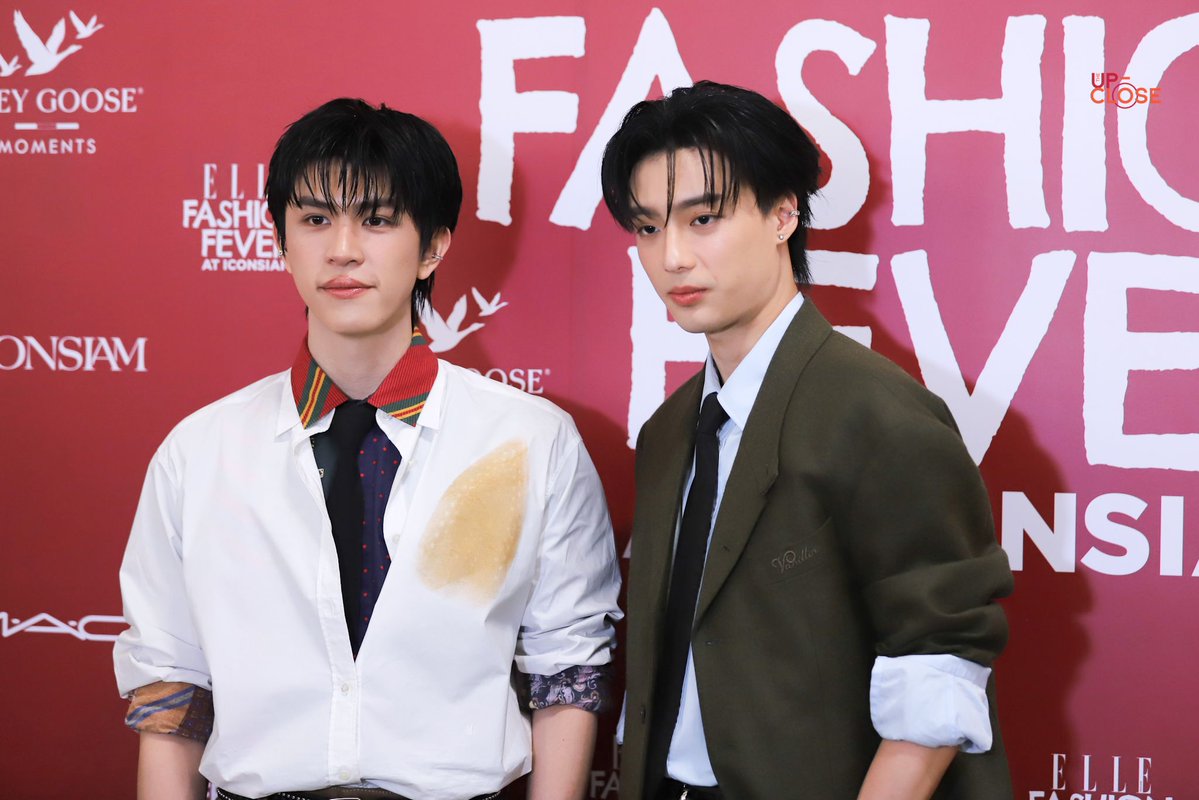 The Up-close tweet media