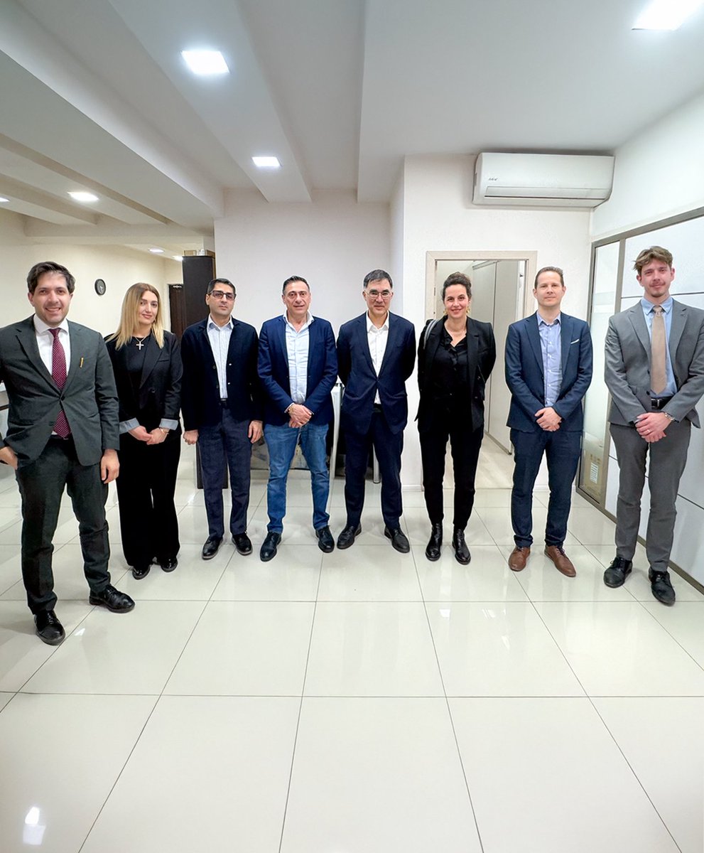 EBA_Armenia's tweet photo. On March 24, the EBA team met with a delegation from Brussels led by @AdjemianHoa 🤝
The discussion also highlighted the importance of investment support mechanisms and closer economic integration as drivers of sustainable growth.📈

#EBA #EU https://t.co/DiCIjzS301