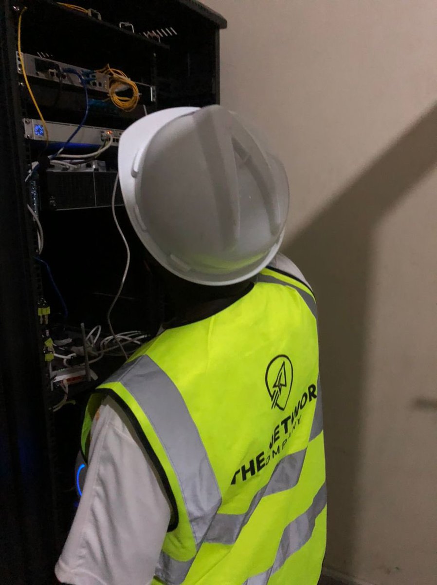 thenetco's tweet photo. Brand New Available 🔥🔥🔥🔥🔥🎉 Get 5% OFF Servers, Routers, Switches +Firewalls + Solutions All Year Round  at Thenetco Store  – Shop The Future — Latest Tech Now!  

Enjoy 10% off everything https://t.co/6uSQtmvkDm the rest of the year – just for you! 😍😍😍😍

Questions? Call or WhatsApp us at +256761510136 – we're here for you!🔥🔥🔥🔥🔥🔥🔥
