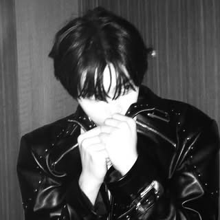 Base umum bisa follow @cornerfess tweet media