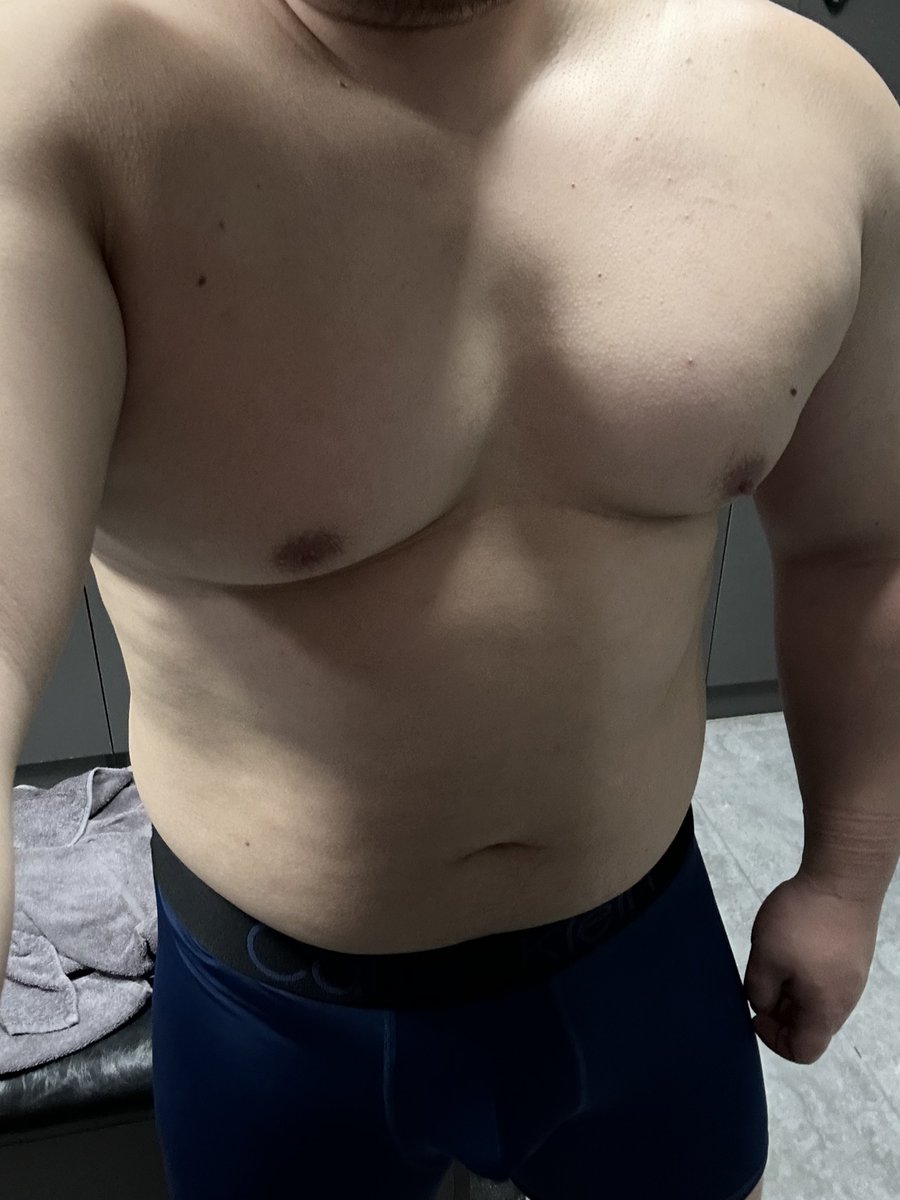 那什么 tweet media