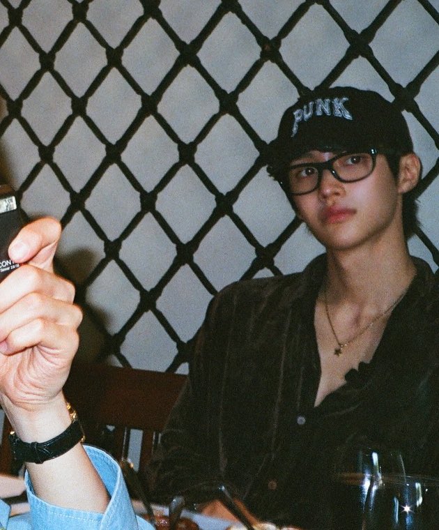 cherry.. tweet media