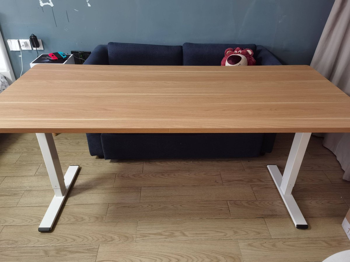 Mary Russell tweet media