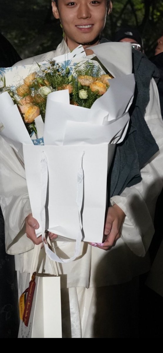 딩딩˚✧₊⁎ ᷀ົཽ≀ˍ̮ ᷀ົཽ⁎⁺˳✧ tweet media