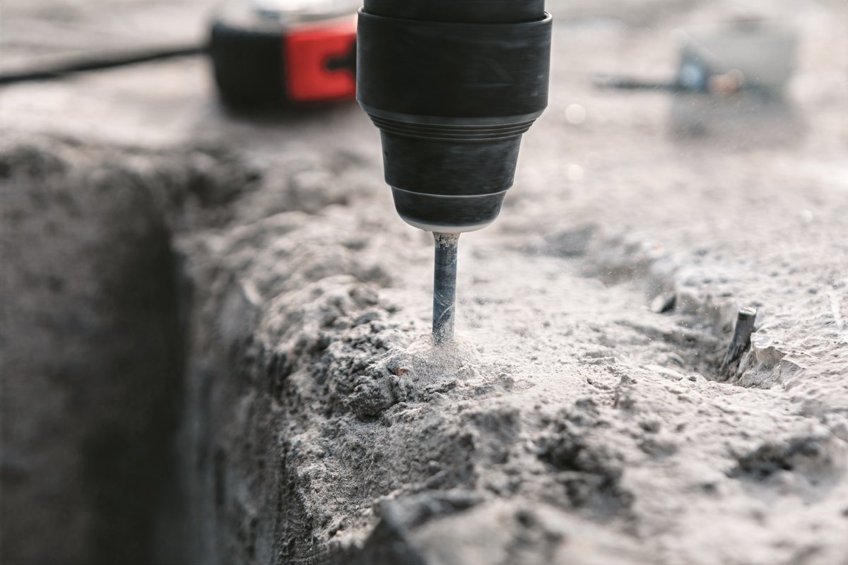 AZoBuild tweet media