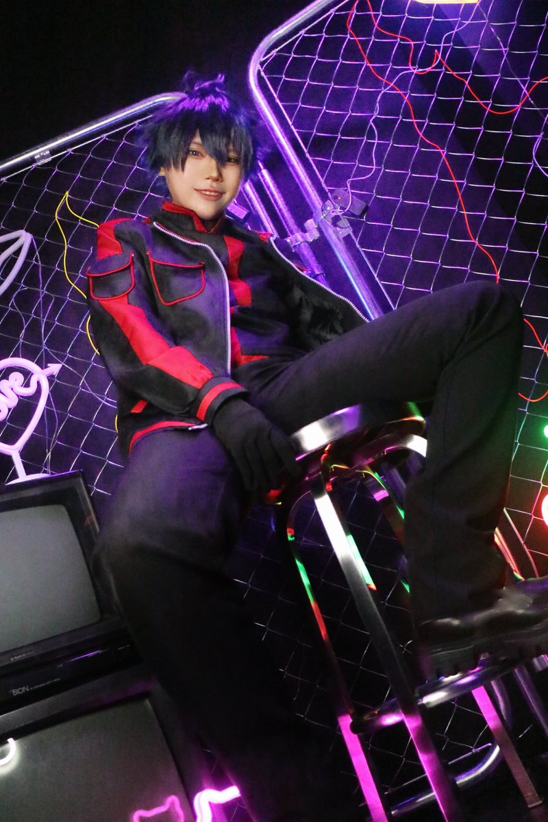 ᵢₛ 🎁 tweet media