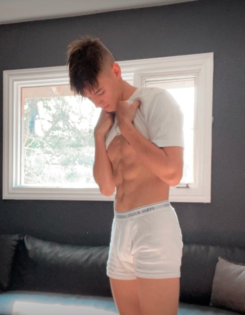 DannyExplorer tweet media