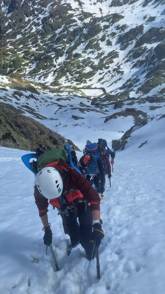 Club Deportivo Abulense de Montaña Almanzor tweet media