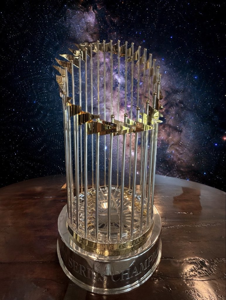 thundherr tweet media