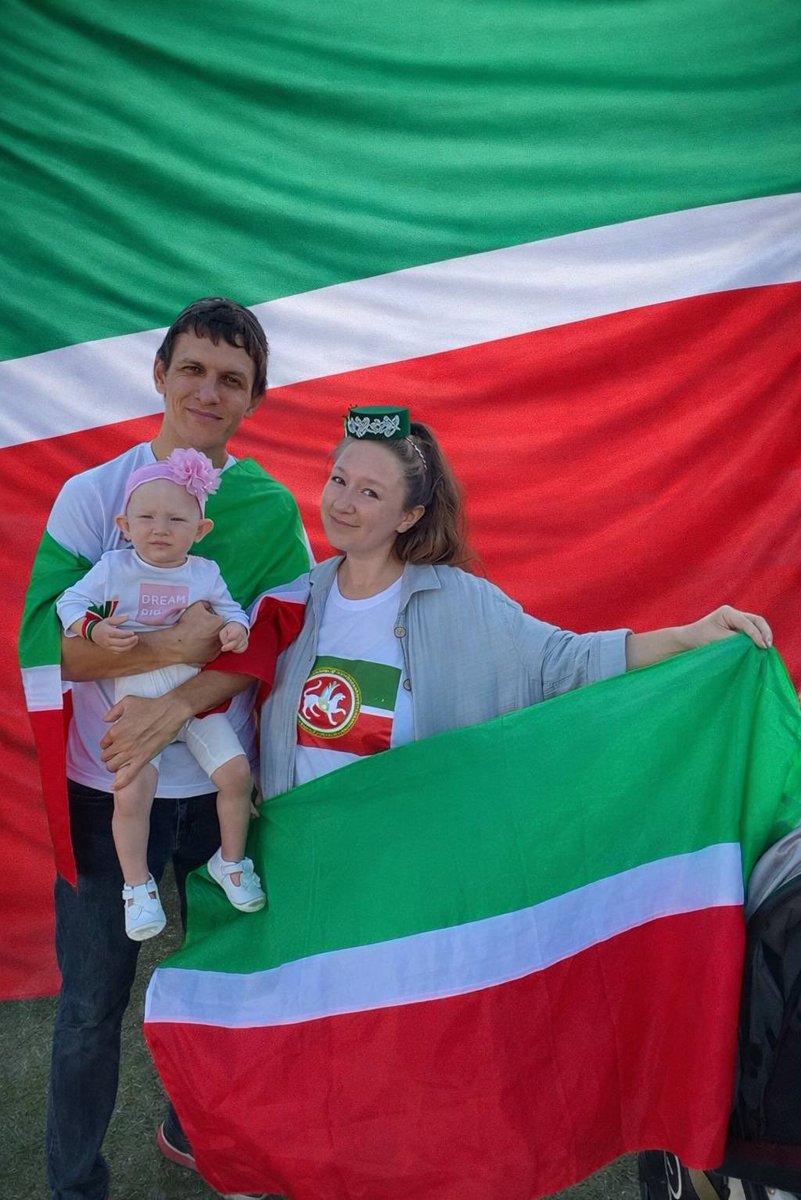 TÜRKİYE’DEN AYRILIYORUZ…

Dostlarım…
Gidiyoruz…

Türkiye’de kalmak için verdiğimiz mücadeleyi maalesef kaybettik… 

Oturum iznimiz iptal edildi ve artık çok kısa bir süre içinde gitmeye mecburuz…

Belki kısa süreliğine… belki değil… Bilmiyoruz. Yakında geri döneriz diye