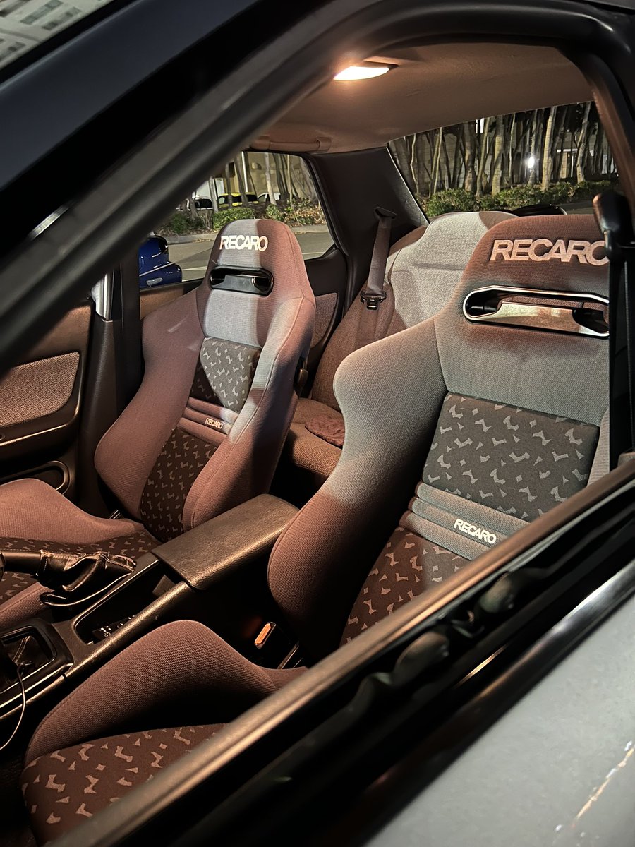 こうた tweet media