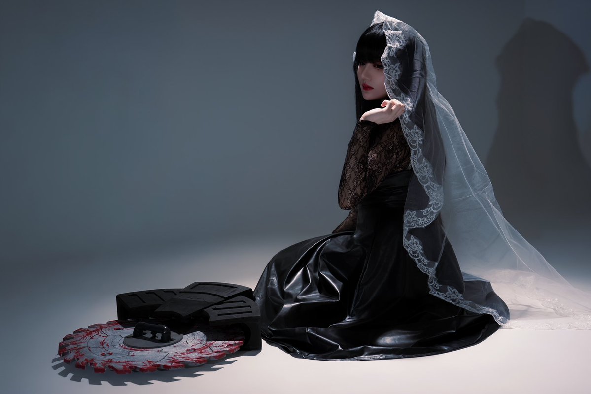 사테라 tweet media