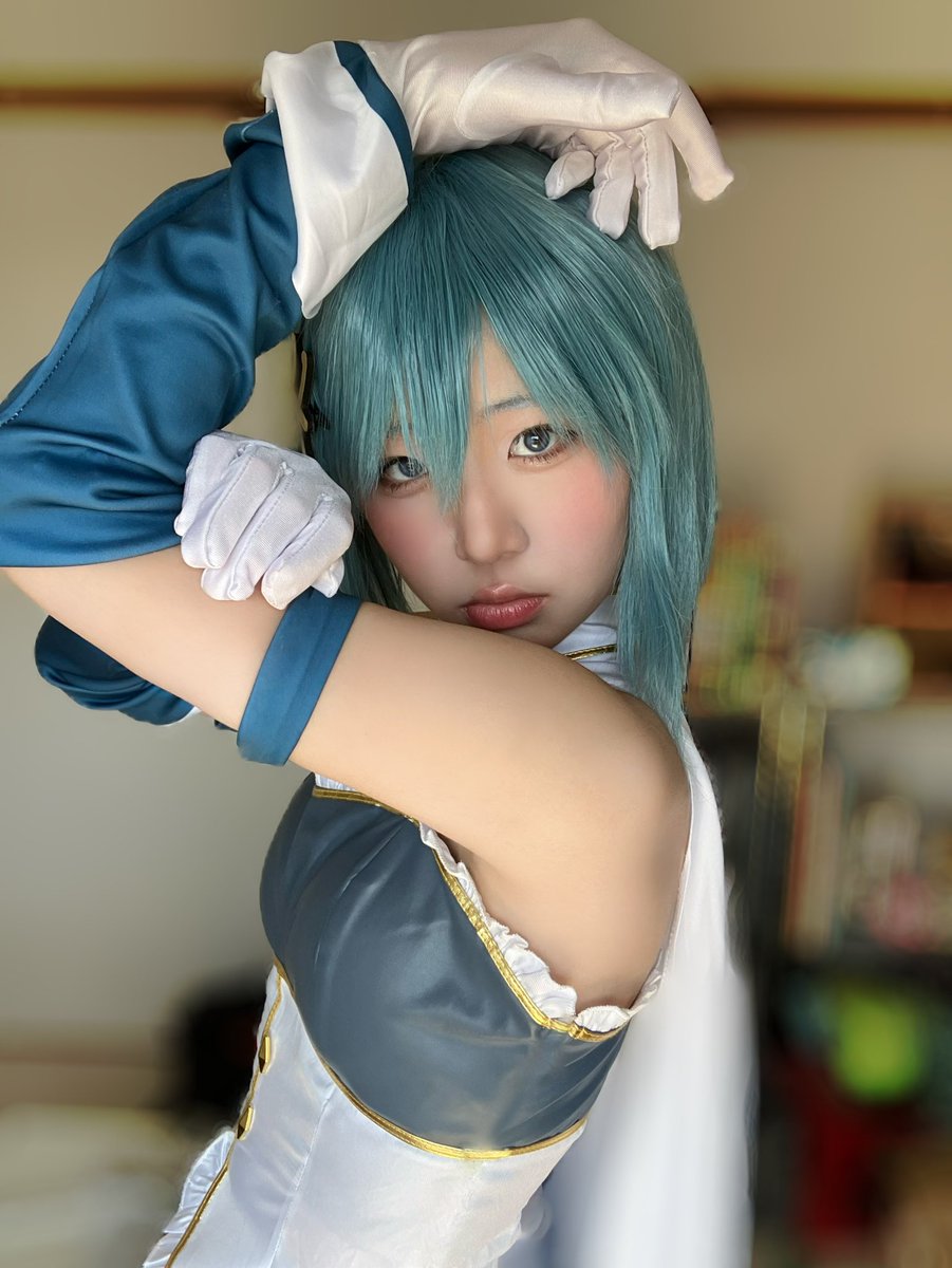 ななこ tweet media