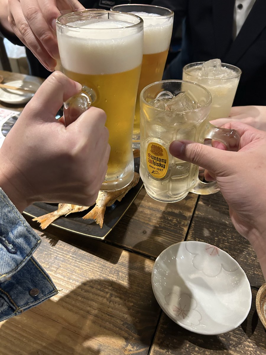 あるす tweet media