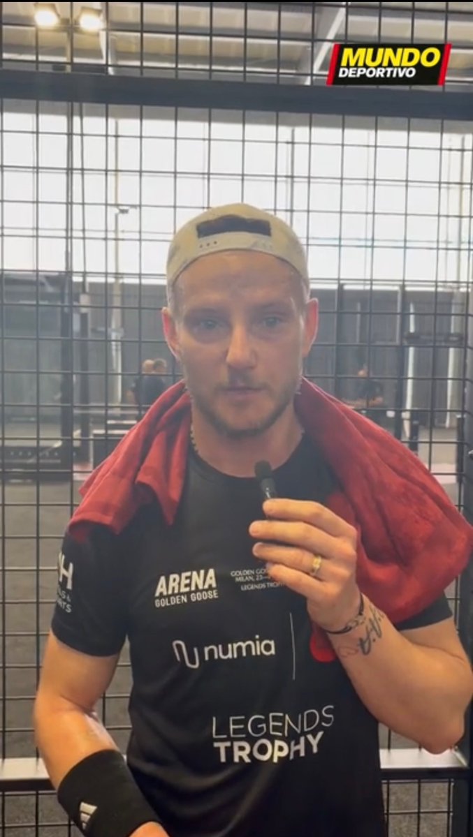 FCB World tweet media