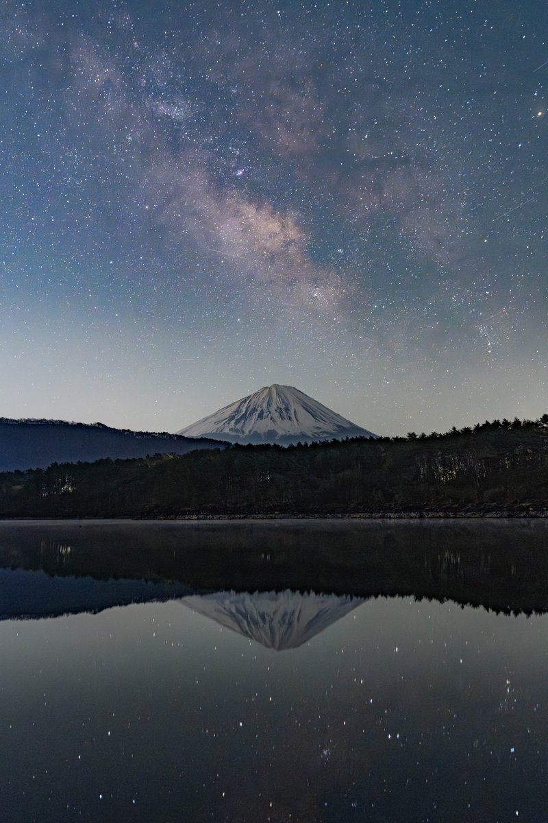最近Xには写真はアップしませんが、先週の西湖湖畔です。
割と気に入った１枚