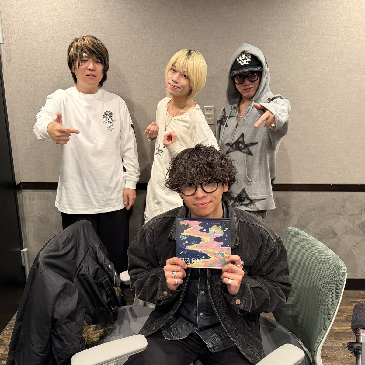 ねぐせ。 tweet media