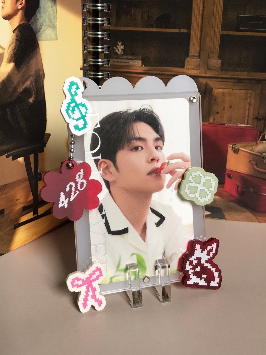 Nollae Box tweet media