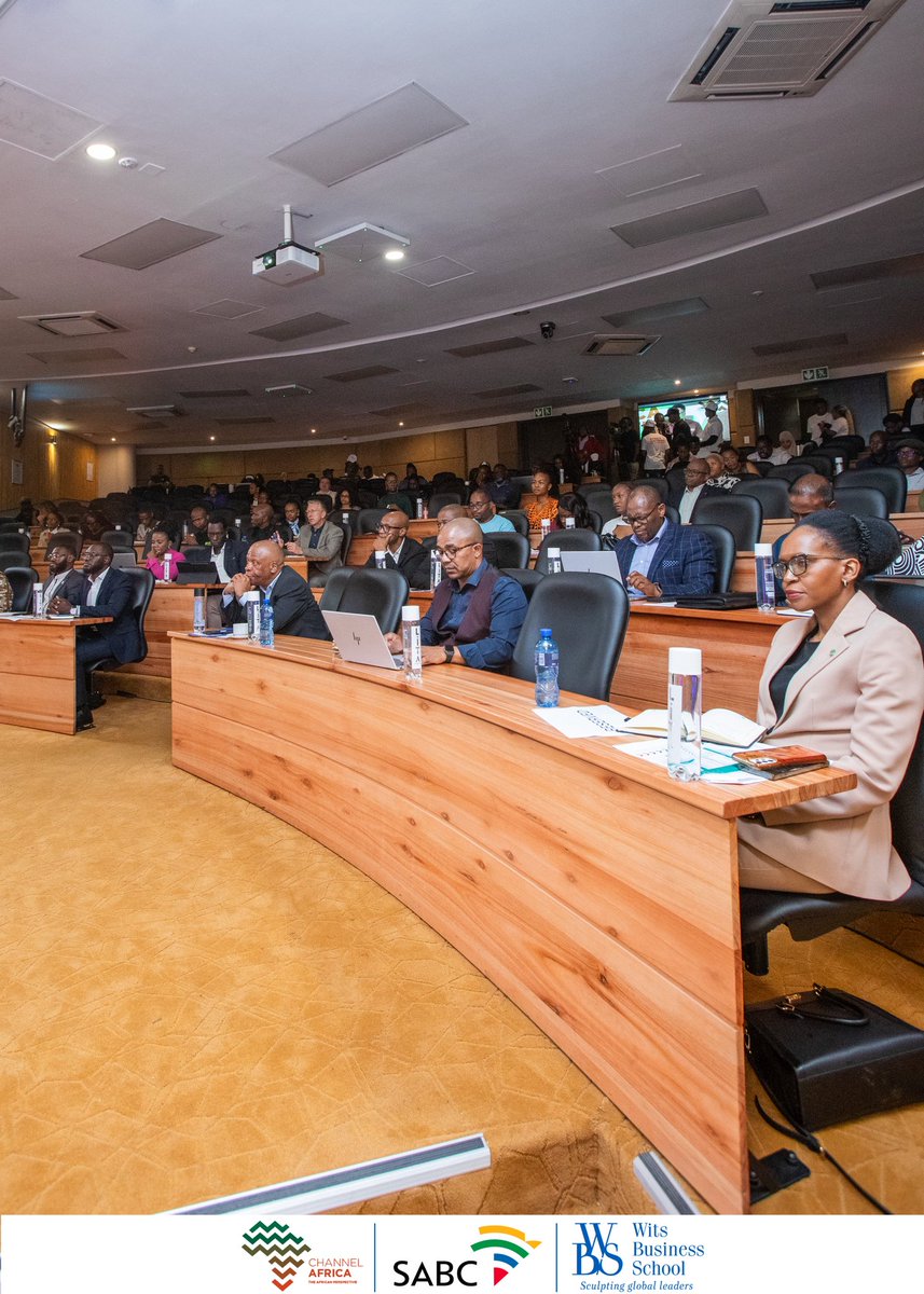 channelafrica1's tweet photo. @witsbschool “One thing we know works: the multilateral development bank model. Clear frameworks, consistency, and discipline, that’s what gives investors confidence over time.” - Kenneth Milanzi

#Finance #AfricaGrowth #Policy https://t.co/V3vCBcqMQ8