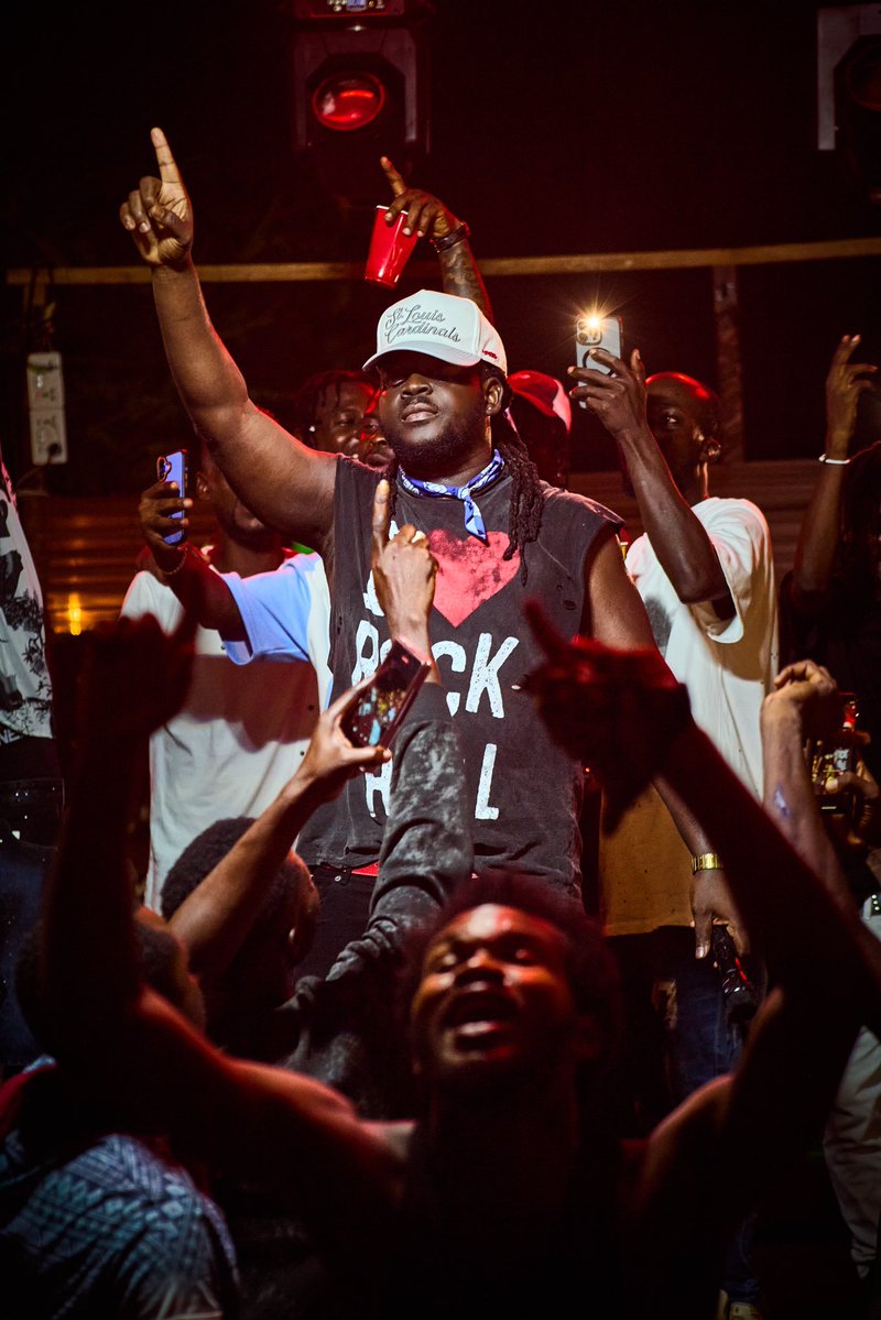 Charts Ghana 🇬🇭 tweet media