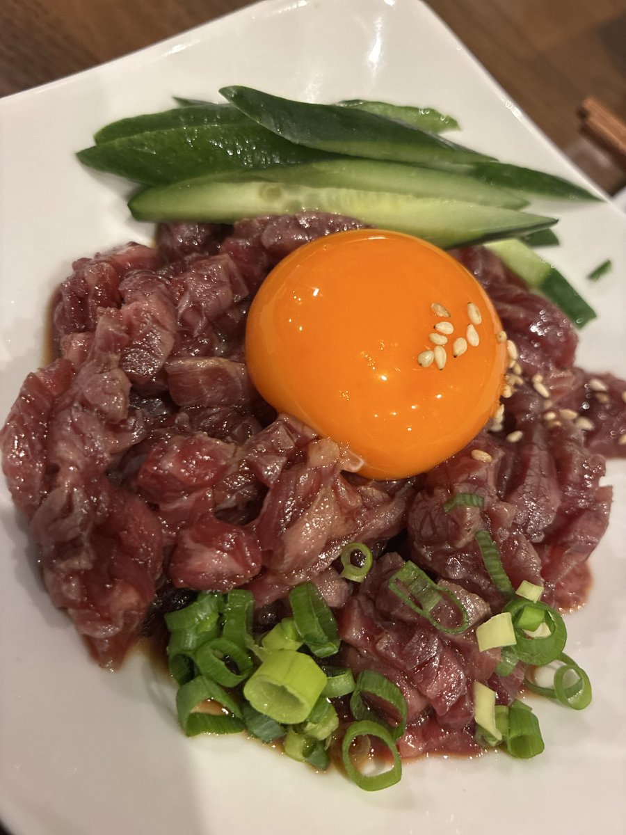 dan03250's tweet photo. 誕生日ということで肉食べに来ました！
また1つ歳を取りおっさんになりました🤣
美味しかった！ありがとう🥳 https://t.co/FRSWxvu70W