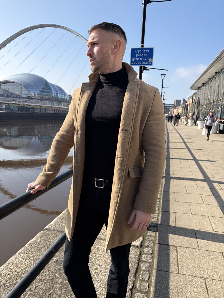 BenDudmannnn's tweet image. The view from this side of town 
#walk #suits #meninsuits