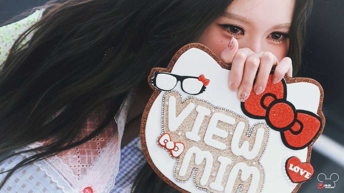 ʲᵁʲᵁ tweet media