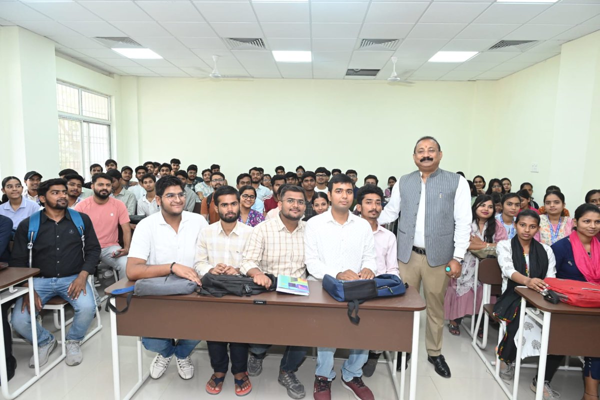 SOURAV RAJ tweet media