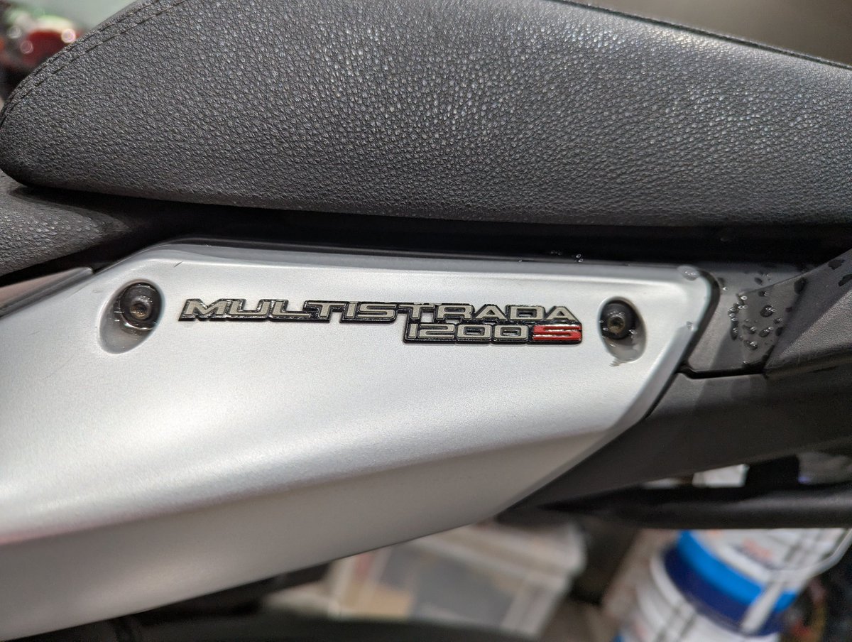 Ducati_Service's tweet image. 🇮🇹　Multistrada 1200S　🇮🇹
タイヤ交換。
#ドゥカティ
#Ducati
#DLT
#ducati