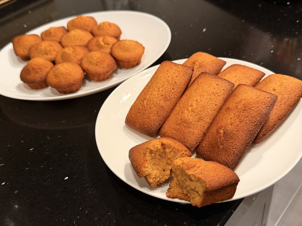 natsuki_sweets_'s tweet photo. 現役パティシエによる【塩キャラメルフィナンシェの作り方】How to cook salt caramel financier.#卵白消費　 https://t.co/xLSWIMX4wb @YouTubeより
YouTube載せました！
卵白消費にもおすすめな塩キャラメルフィナンシェです！
ぜひ作ってみてね〜 https://t.co/6lHdtj37XE