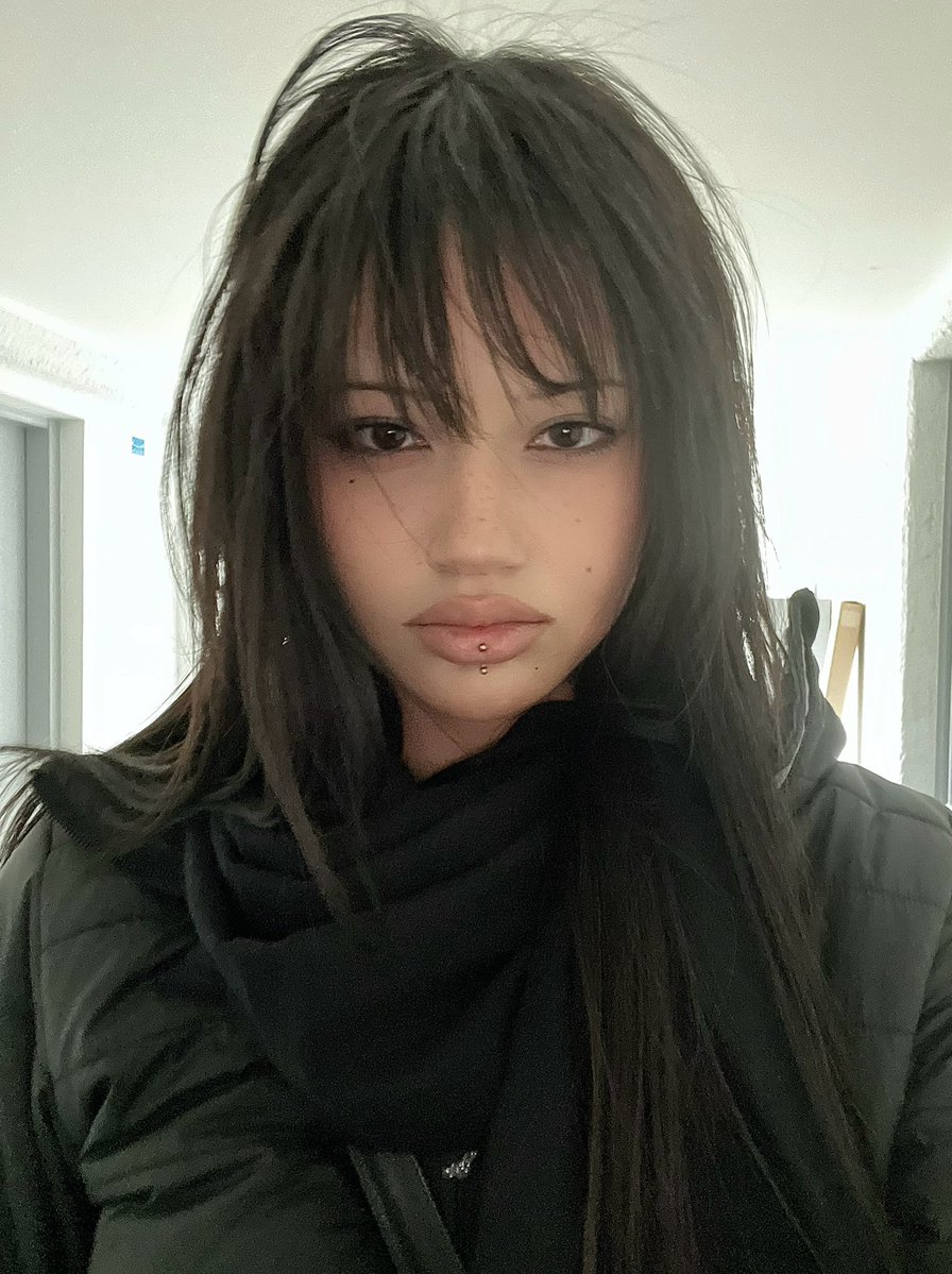 the yearnest tweet media