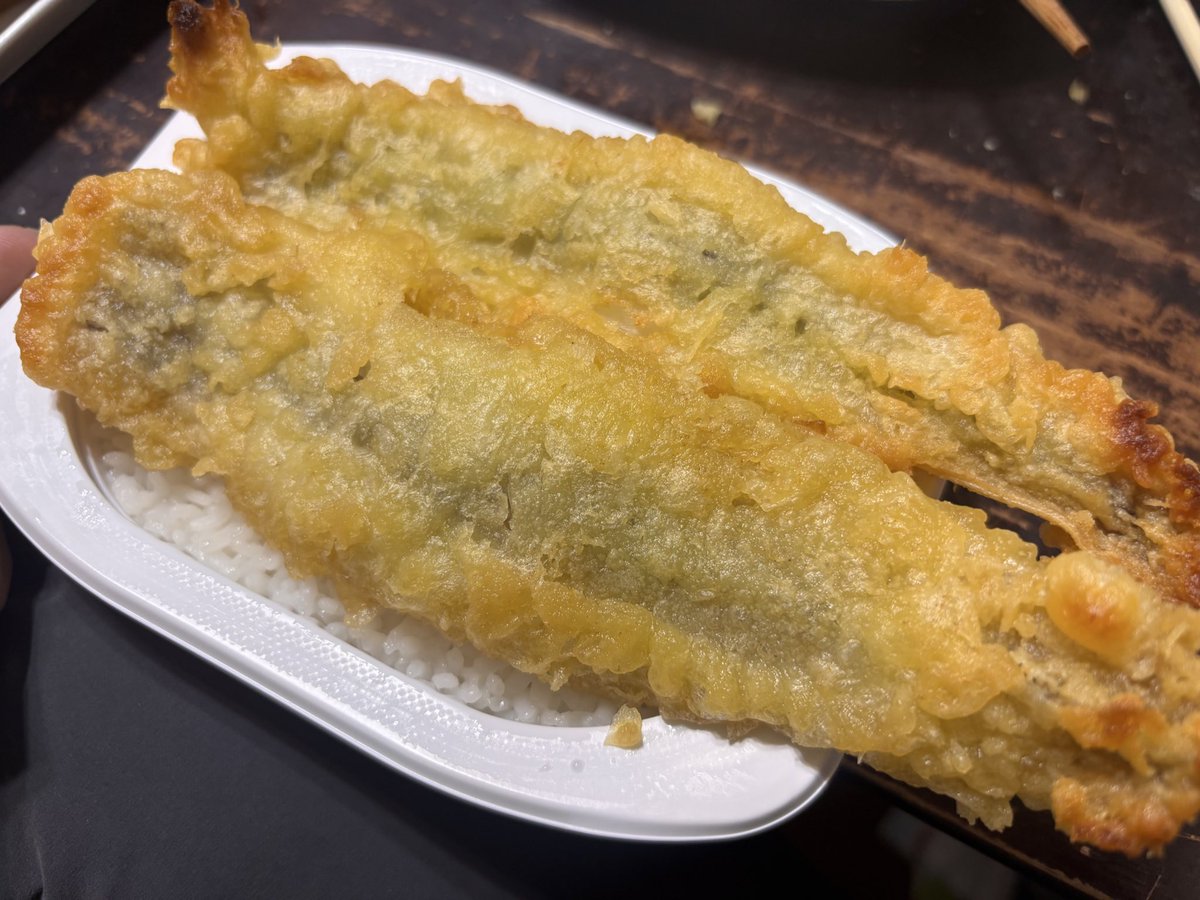 シューティング苺屋(裏垢) tweet media