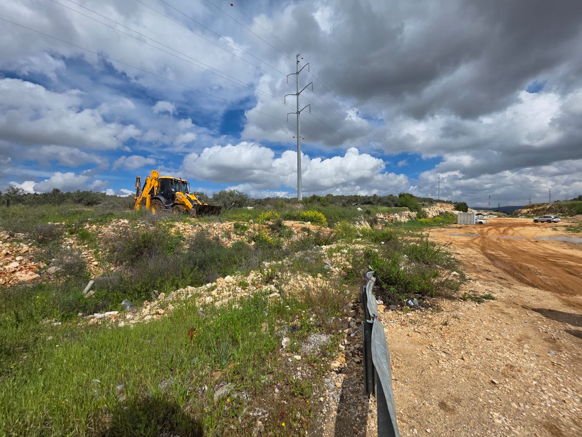 שמחה רז tweet media